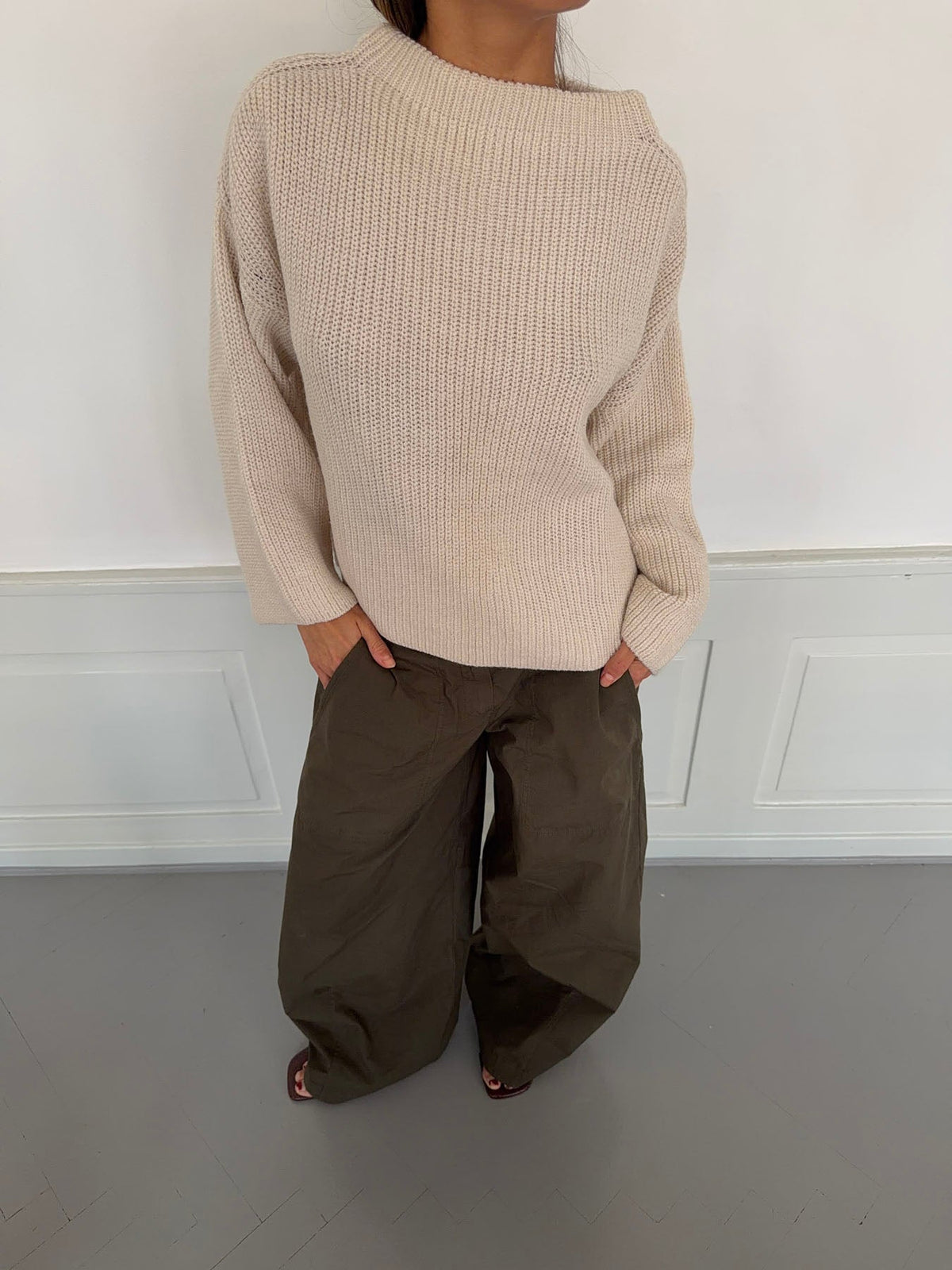Cholana knit with open back - Beige