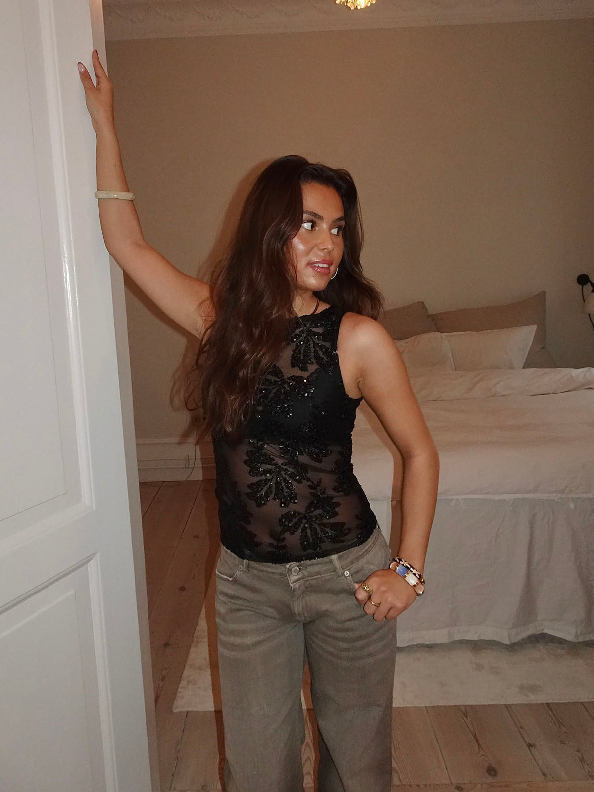 Lorelai top with sequins - Black