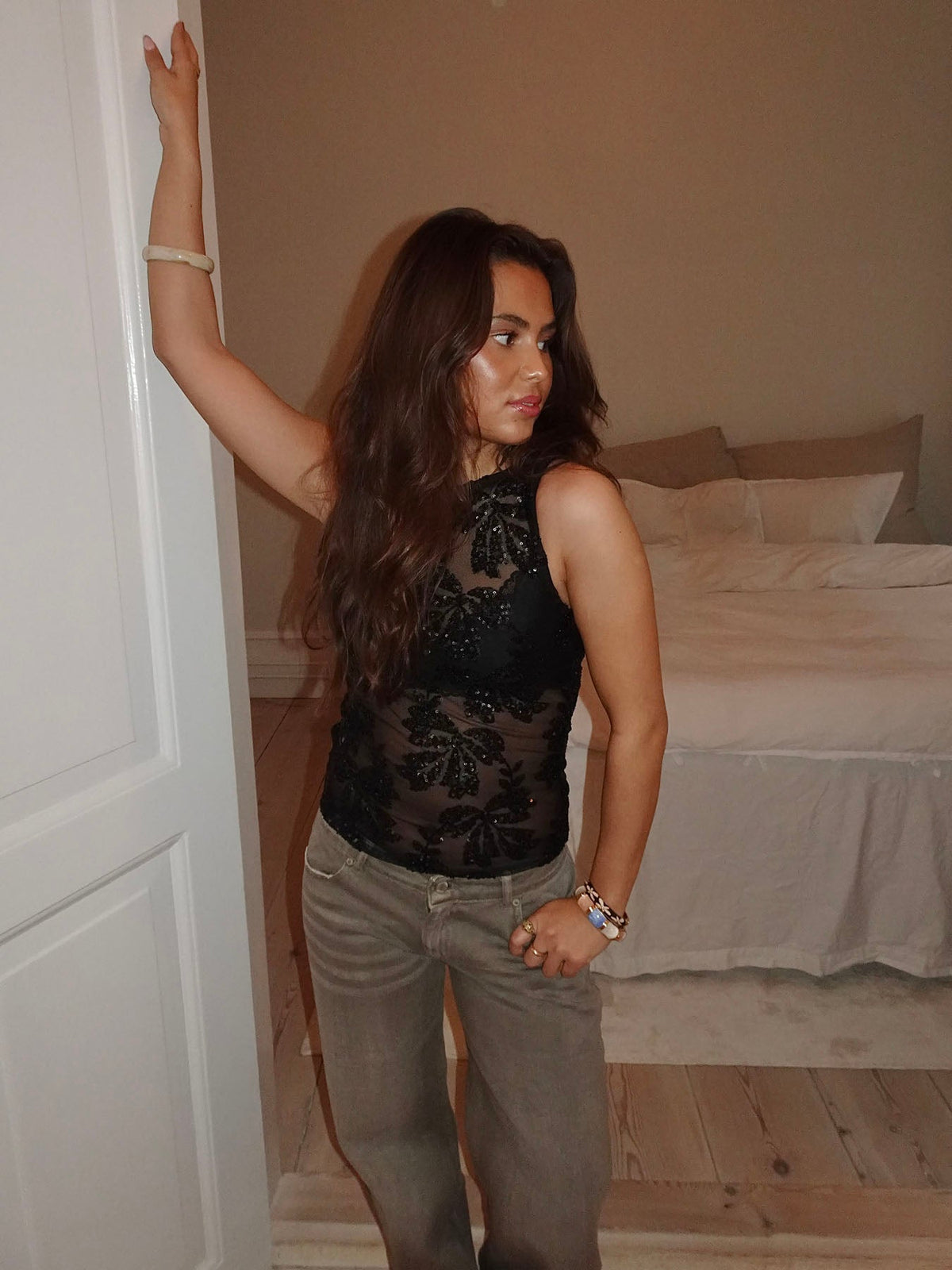 Lorelai top with sequins - Black