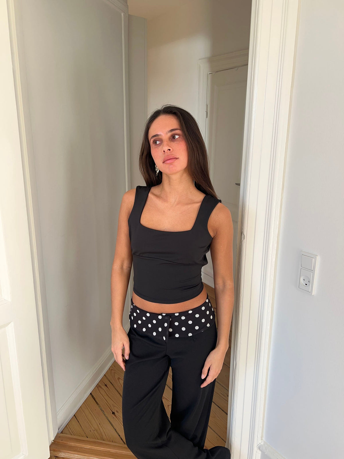 Isolda top with open back - Black